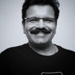 हृषिकेश जोशी यांचा ‘बोलविता धनी’ नक्की आहे तरी कोण?